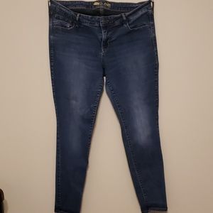 Womens old navy rockstar jeans